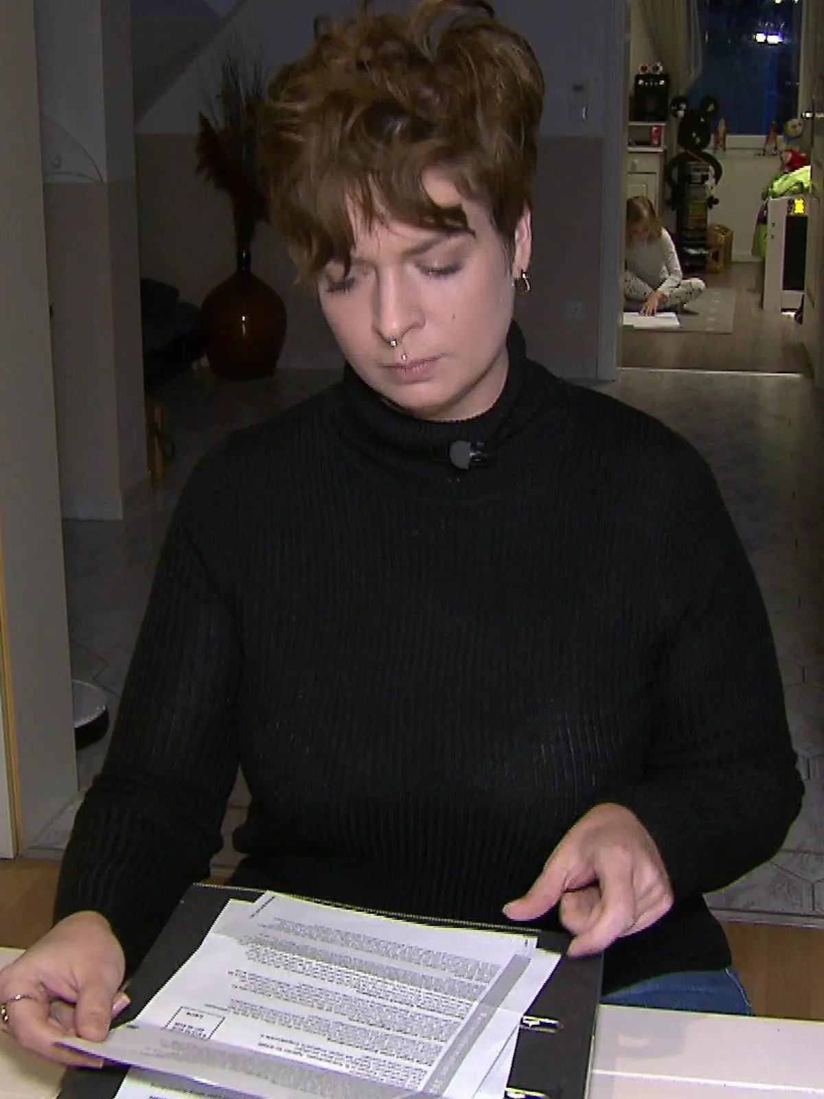 Anquelique Wolff (32) hat große Sorgen, wenn sie an ihre Rente denkt. Dabei arbeitet sie Vollzeit.