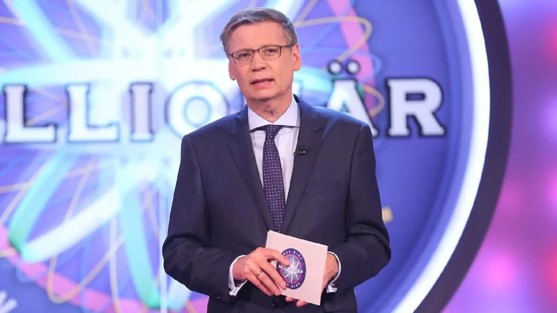 Moderator Günther Jauch bei seiner "Wer wird Millionär?"-Quizshow