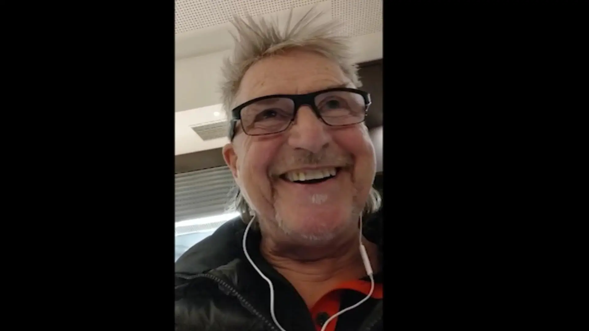 Martin Semmelrogge am Flughafen Frankfurt