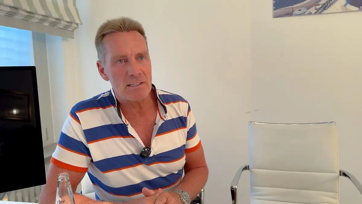 „Körper wie Adonis, Gesicht wie alte Aktentasche!” Jürgen Milski geht zum Beauty-Doc Zwischen Botox und Ballermann