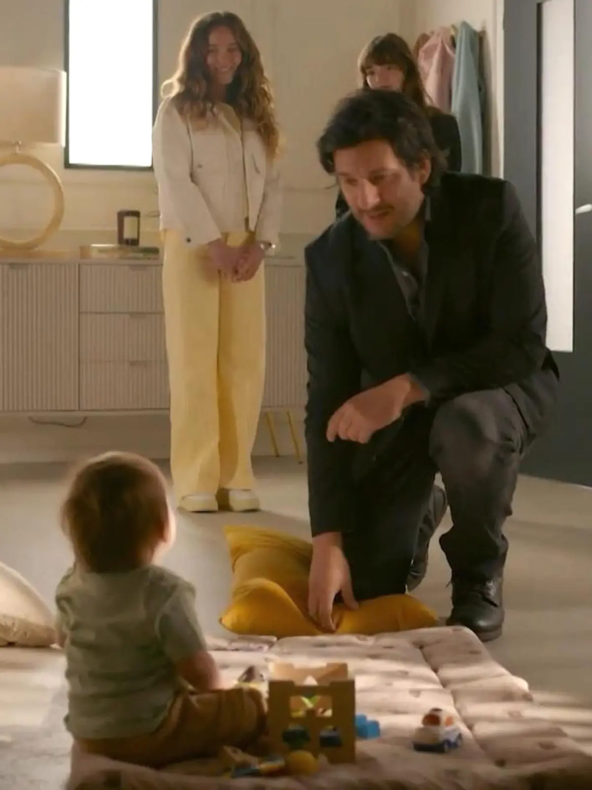 AWZ: Maximilian besucht heimlich seinen Sohn Diego
