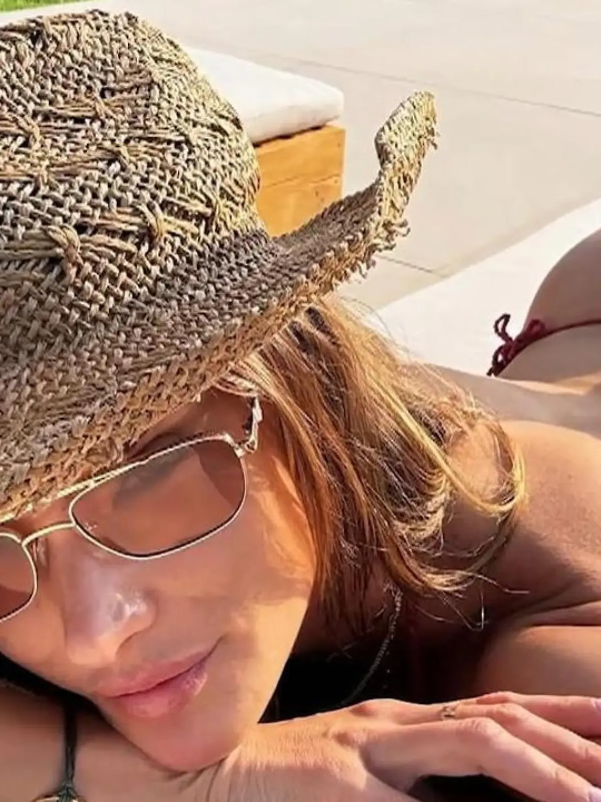 Bild zu: "Alessandra AmPOsio! Supermodel genießt heißes Spielchen im Liebes-Urlaub"