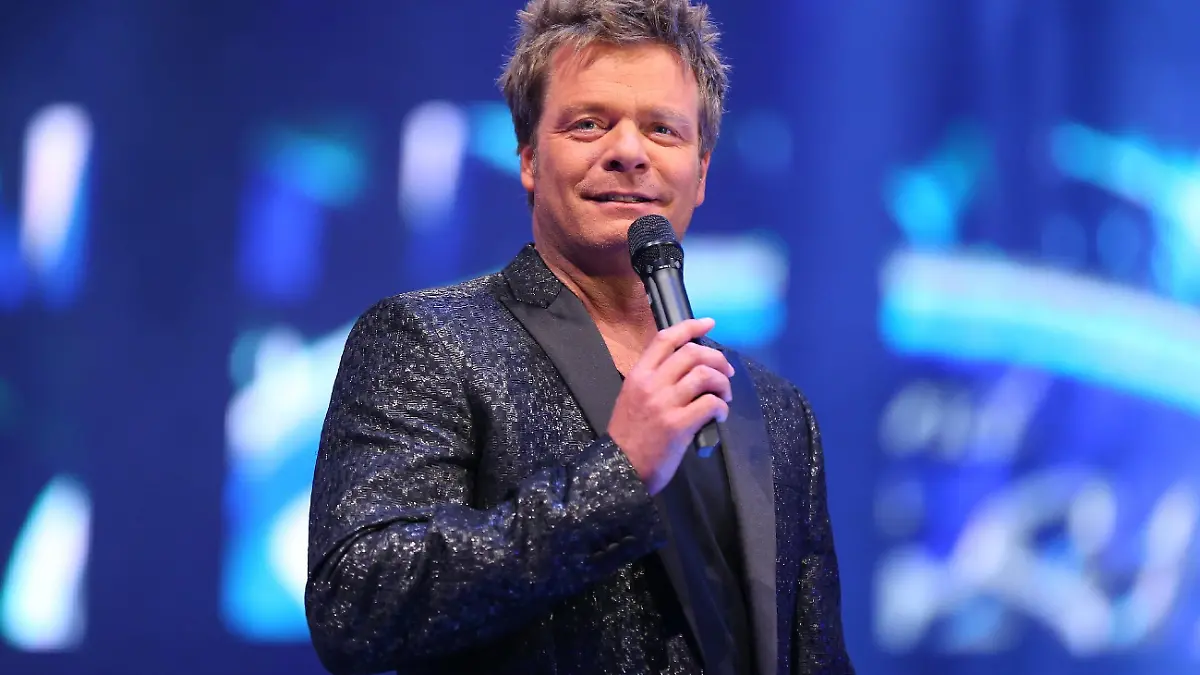 Moderator Oliver Geissen. Verwendung der Bilder für Online-Medien ausschließlich mit folgender Verlinkung:'Alle Infos zu 'Deutschland sucht den Superstar' im Special bei RTL.de: www.rtl.de/cms/sendungen/superstar.html