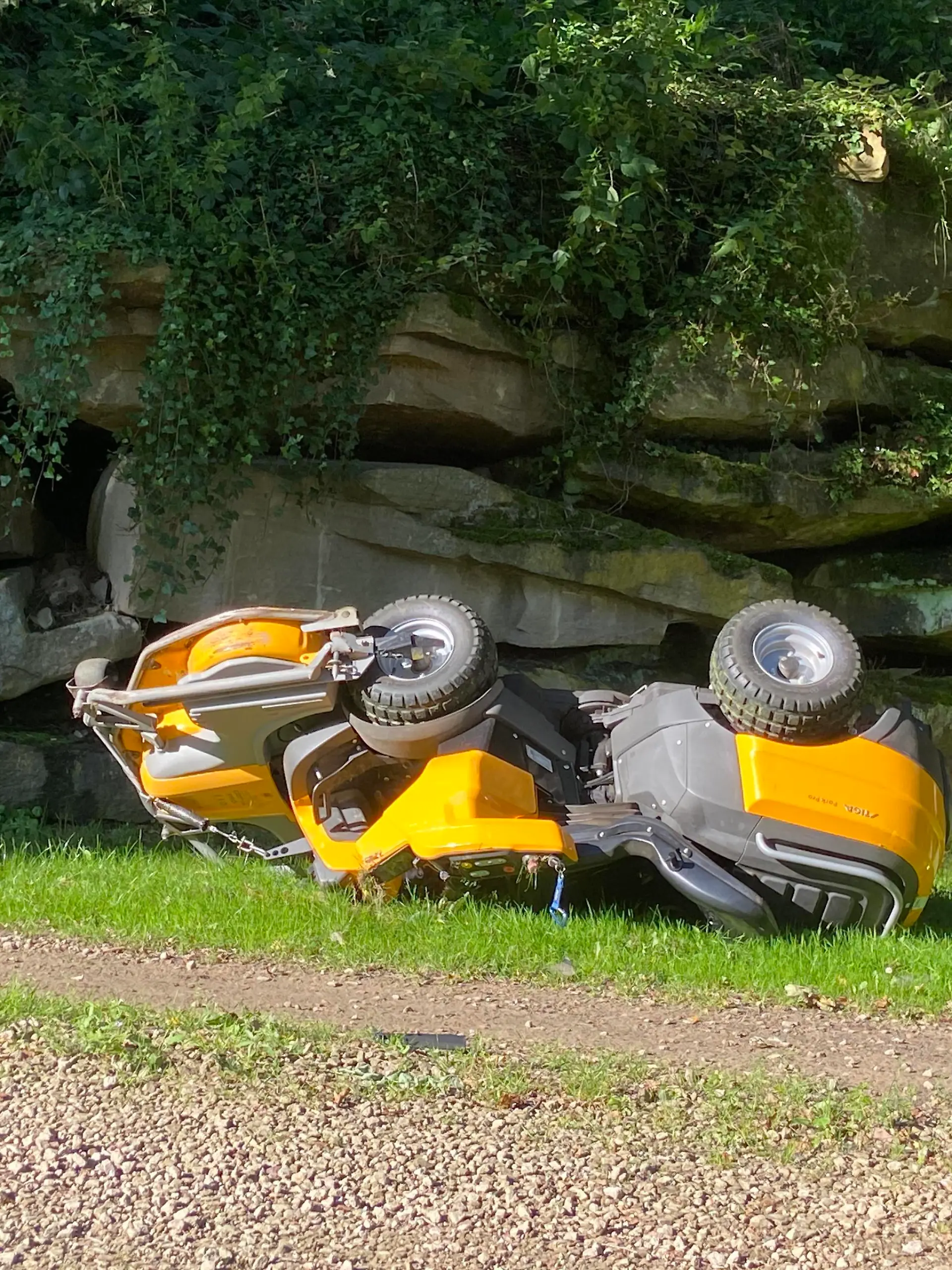 Unfall mit Rasenmäher