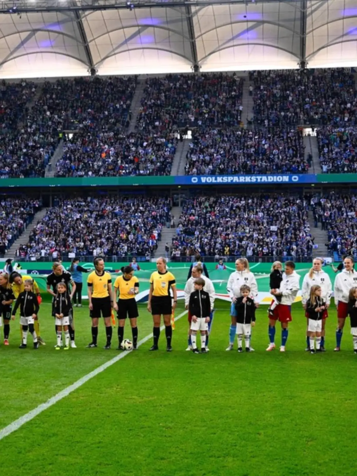Bild zu: "Für 1,45 Euro ins Stadion - unter einer Bedingung! "