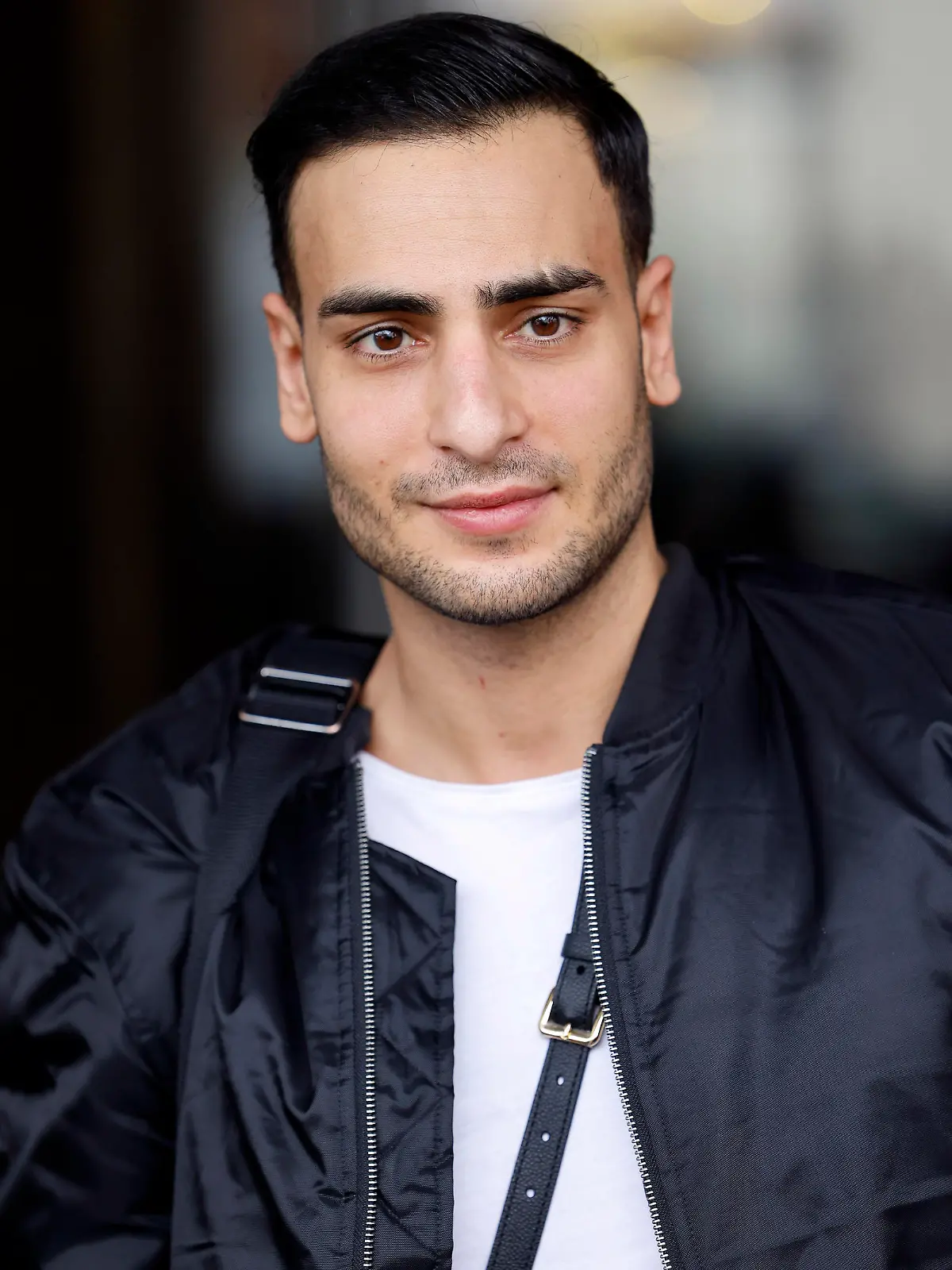 Timur Ülker bei der Abfahrt zu den Dreharbeiten der RTL-Tanzshow 'Let's Dance 2022' in den MMC-Studios in Köln Ossendorf. Köln, 18.02.2022
