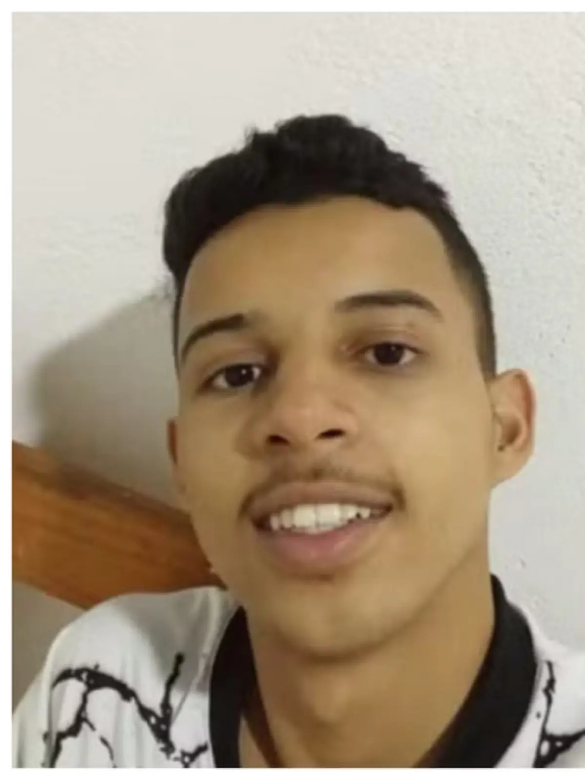 Bild zu: "Lucas (19) stirbt durch vergifteten Kuchen – Stiefvater festgenommen"