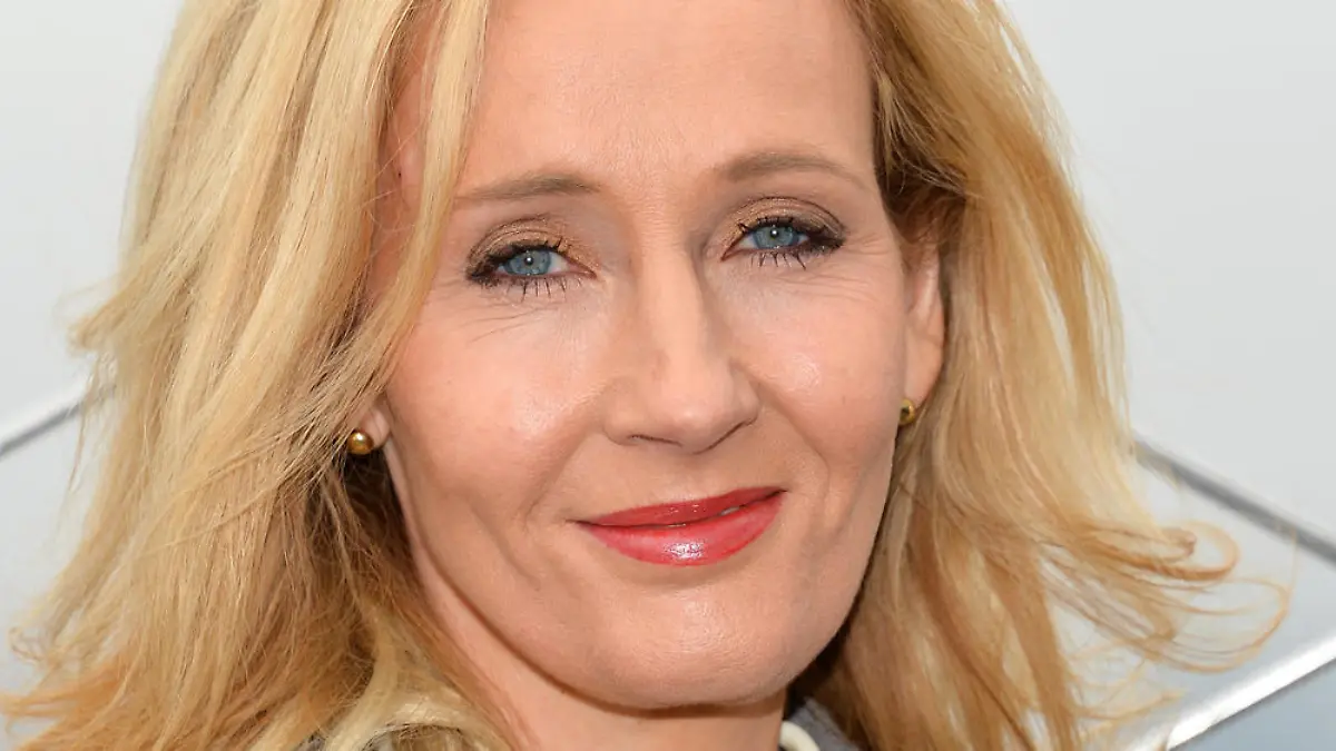 Gibt ihren Fans gerne Rätsel auf: "Harry Potter"-Autorin J.K. Rowling