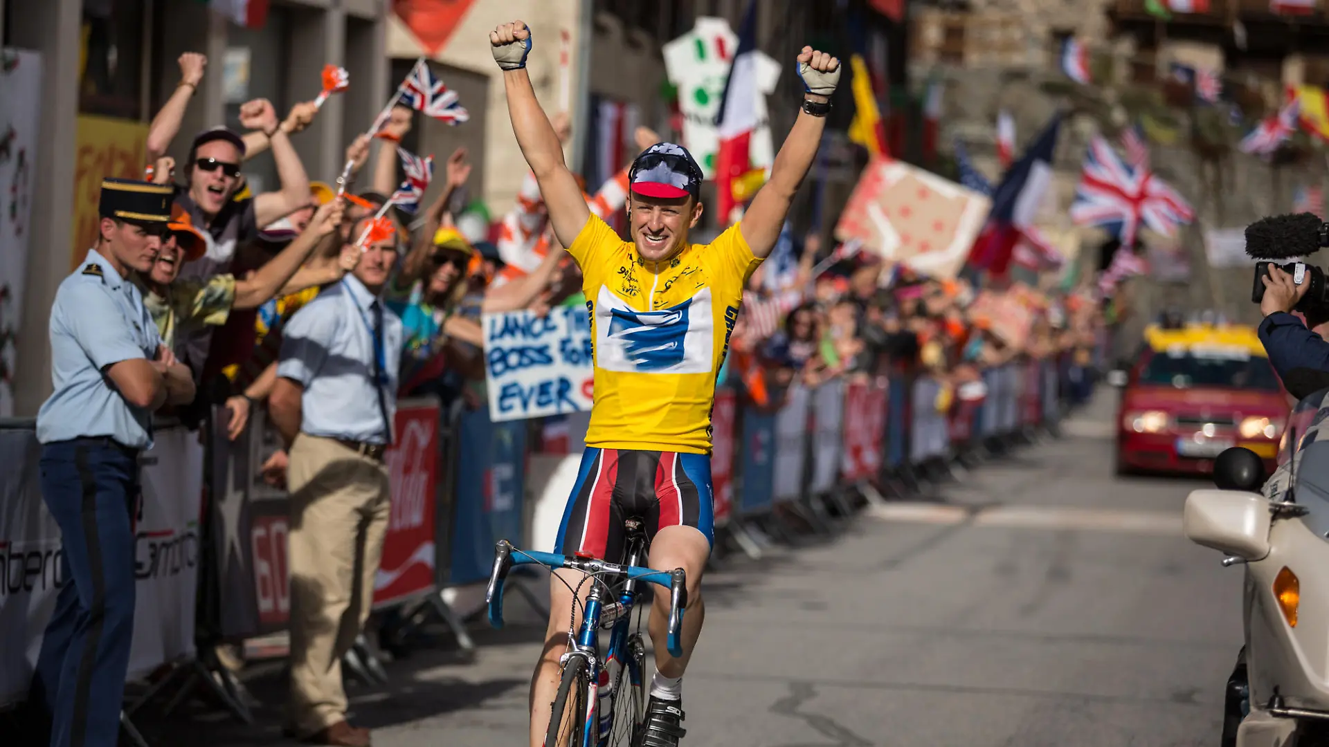 Lance Armstrong (Ben Foster) gewinnt eine weitere Etappe bei der Tour de France
