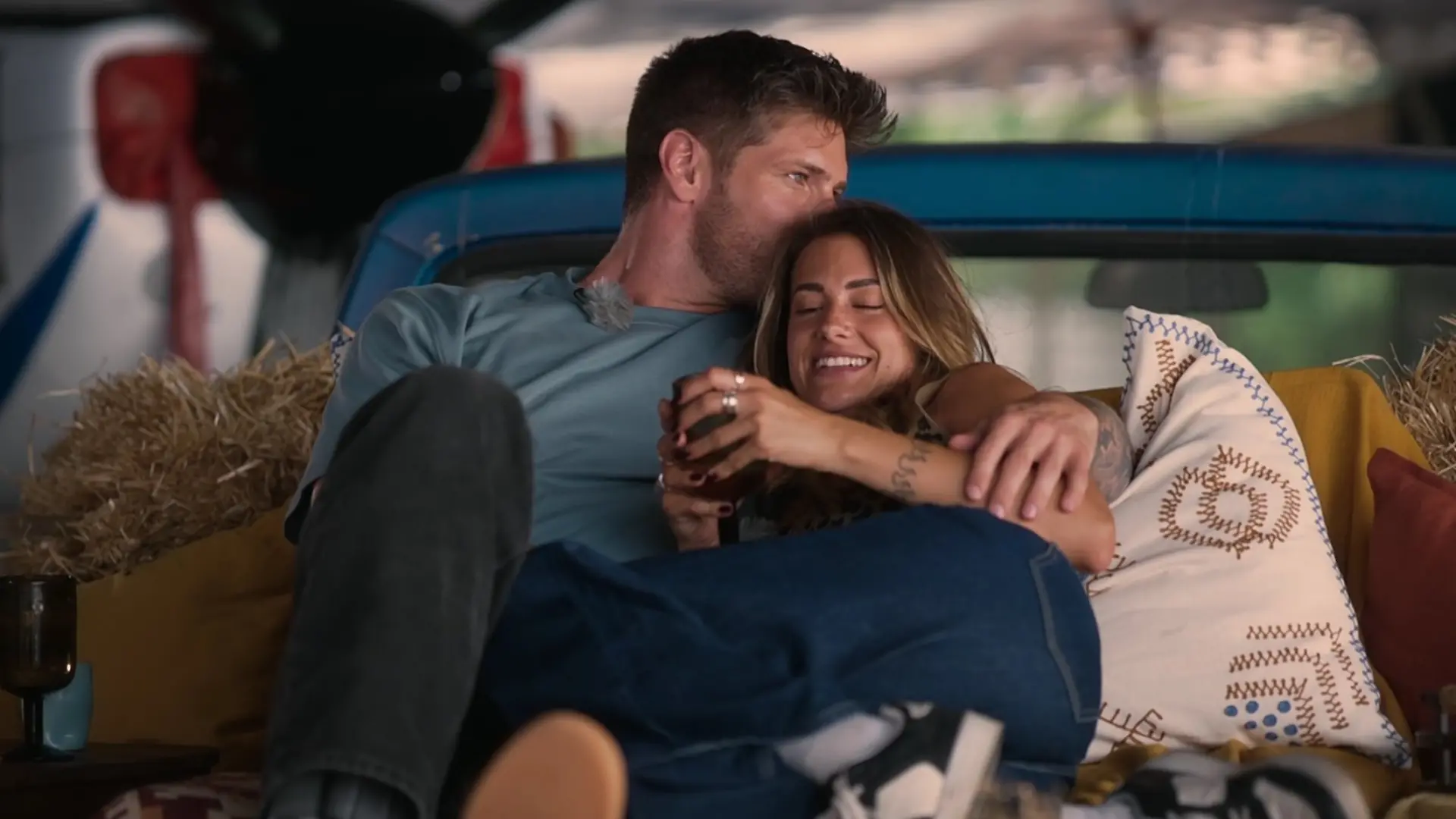Bachelor Martin und Kandidatin Lena beim Einzelgespräch in Folge 7