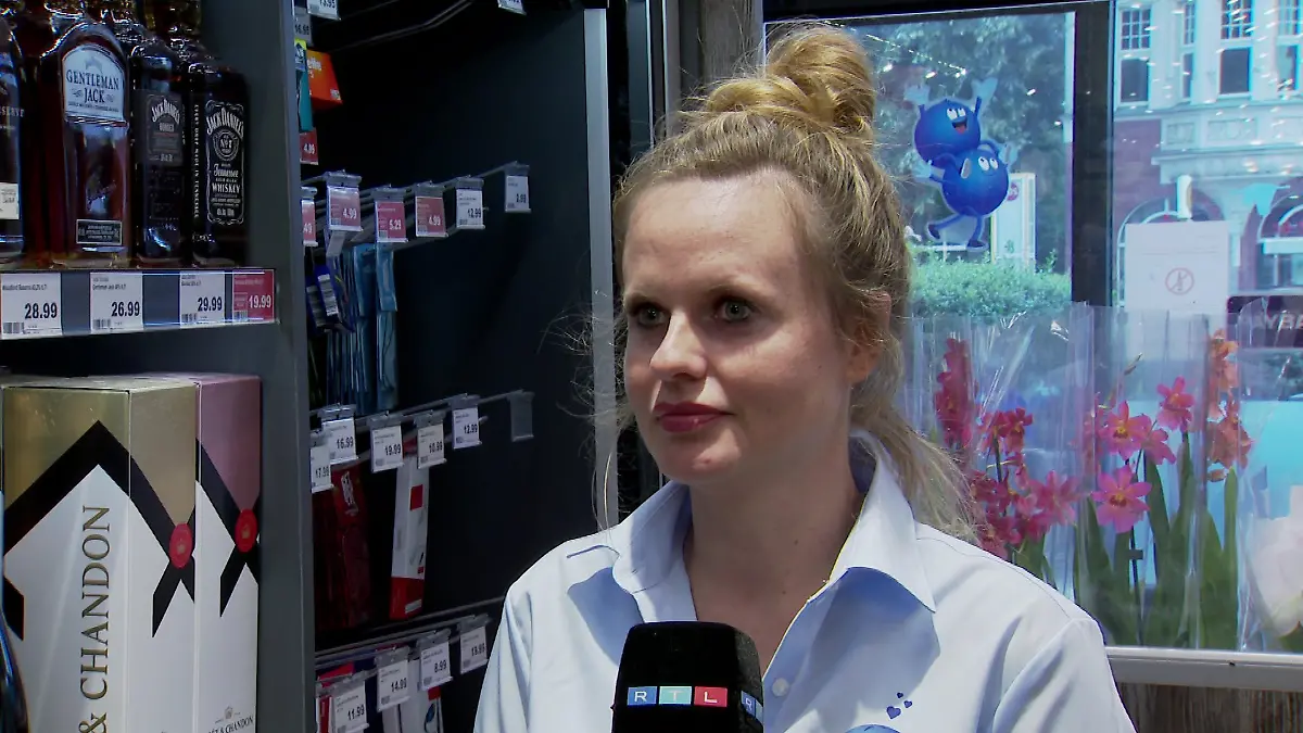 Kristin Köbernik, Inhaberin einer Edeka-Filiale, erklärt, welches Problem Supermärkte aktuell haben.