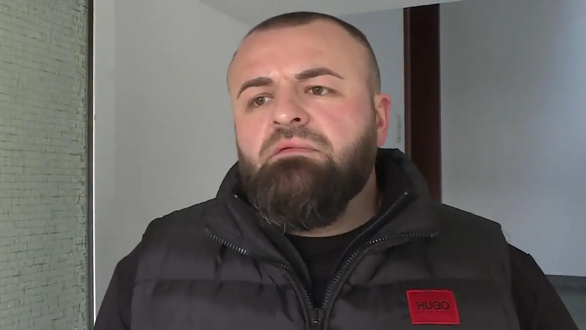 Dimitri Vladic ist Nachbar der Verdächtigen. Als er erfuhr, dass der Vierjährige tot ist, kam er mit seiner Tochter gerade aus dem Kindergarten.