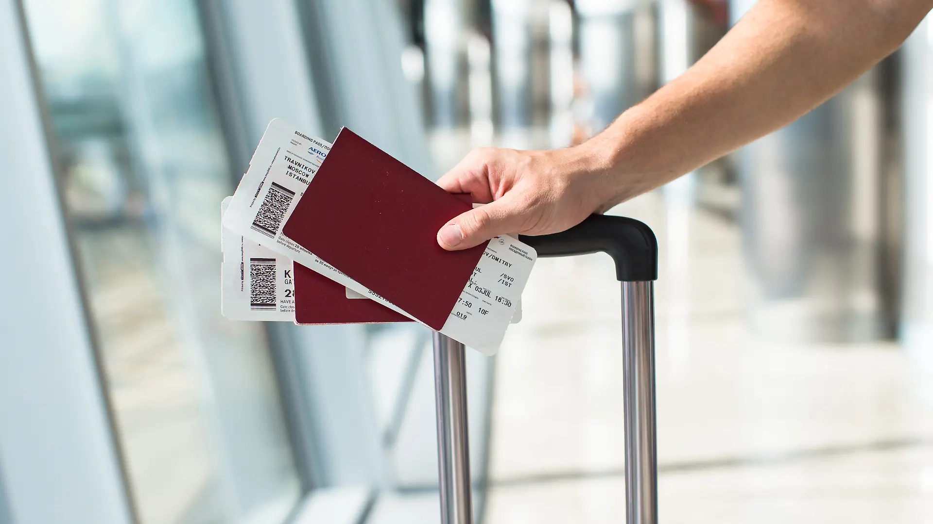 Wenn der Name auf dem Flugticket falsch geschrieben ist, kann es Probleme geben.