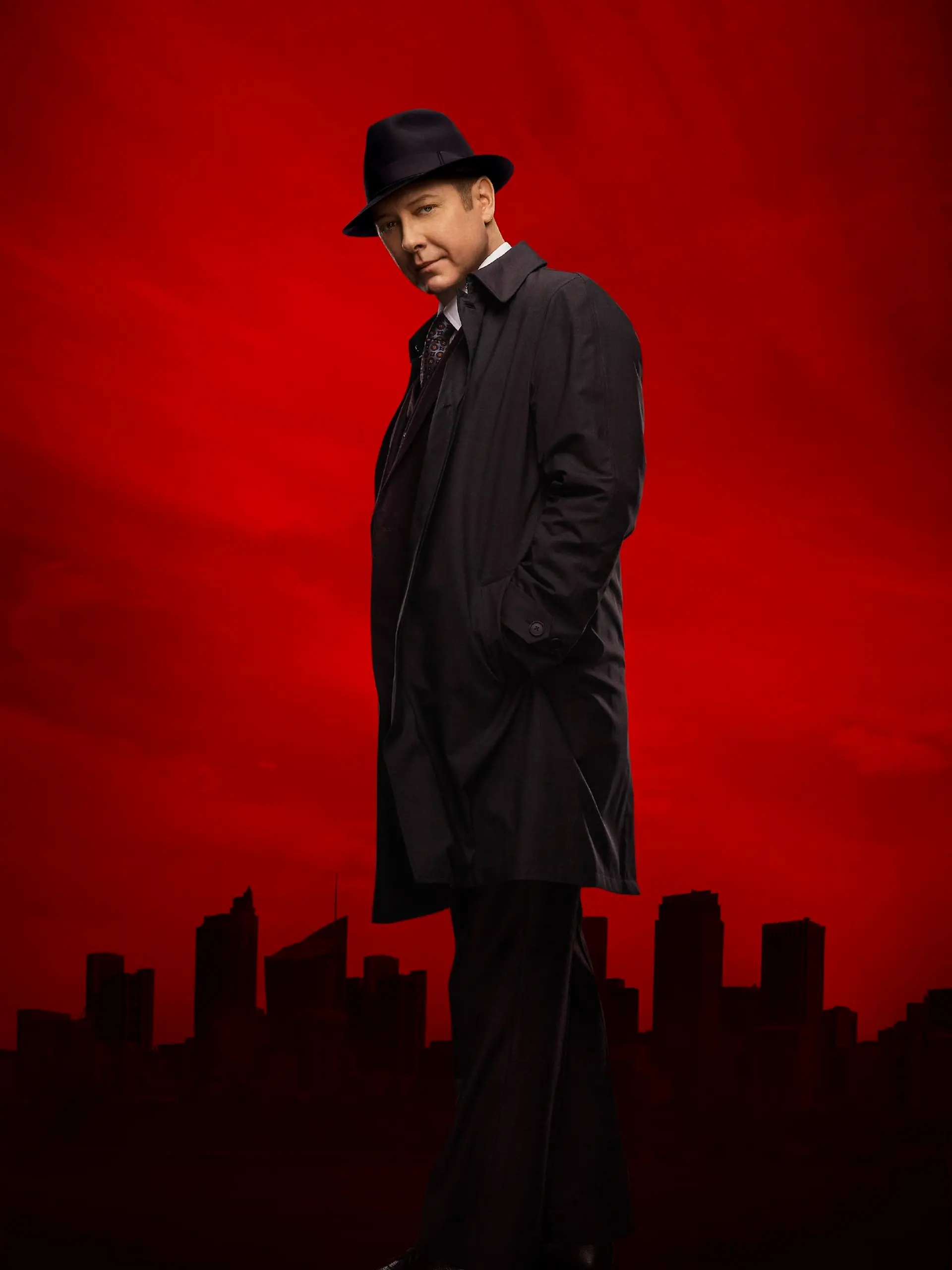 Raymond "Red" Reddington (James Spader).