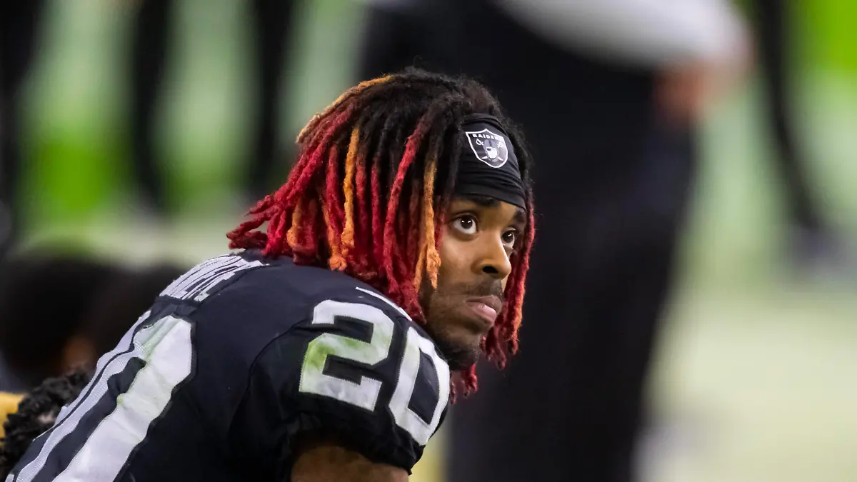 NFL, American Football Herren, USA Kansas City Chiefs at Las Vegas Raiders, Nov 22, 2020 Paradise, Nevada, USA Las Vegas Raiders cornerback Damon Arnette 20 against the Kansas City Chiefs at Allegiant Stadium. Mandatory Credit: Mark J. Rebilas-USA TODAY Sports, 22.11.2020 20:39:44, 15243628, NFL, Las Vegas Raiders, Kansas City Chiefs, Damon Arnette, Allegiant Stadium PUBLICATIONxINxGERxSUIxAUTxONLY Copyright: xMarkxJ.xRebilasx 15243628