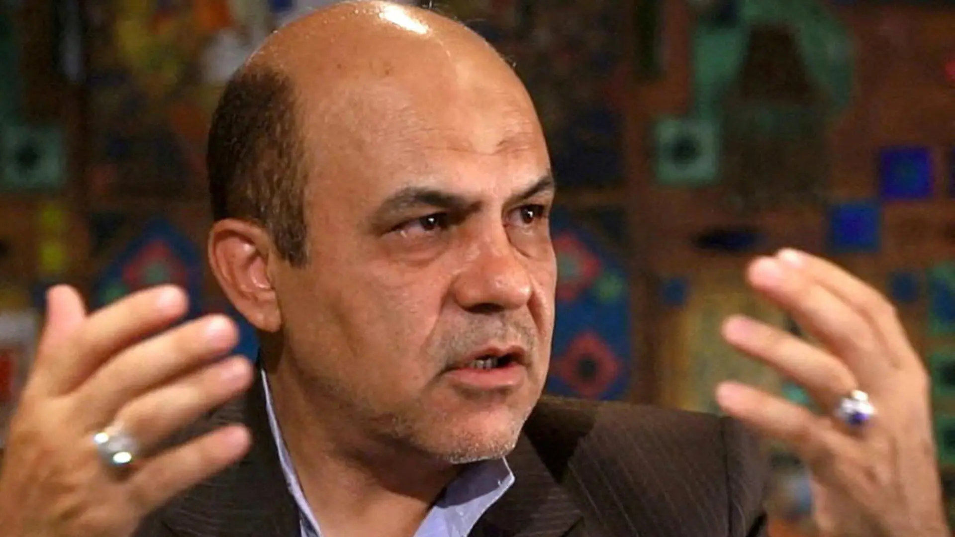 FILE PHOTO: Alireza Akbari, Iran's former deputy defence minister, speaks during an interview with Khabaronline in Tehran, Iran, in this undated picture obtained on January 12, 2023. Khabaronline/WANA (West Asia News Agency)/Handout via REUTERS/ ATTENTION EDITORS - THIS PICTURE WAS PROVIDED BY A THIRD PARTY. BEST QUALITY AVAILABLE//File Photo