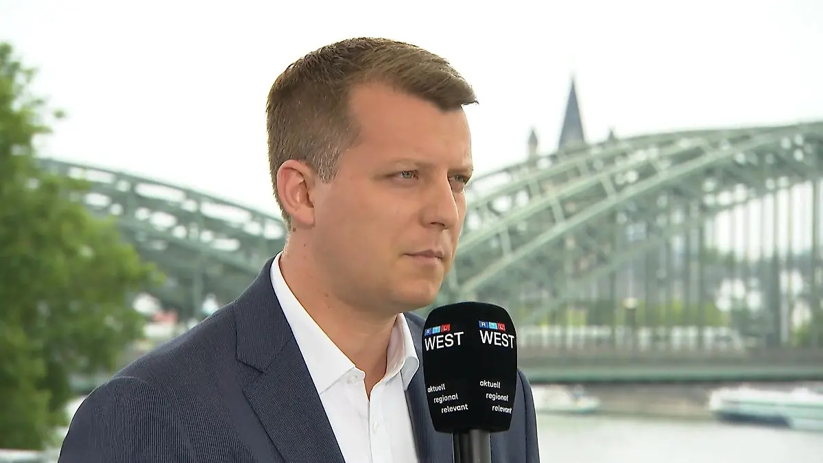 Sommerinterview mit Henning Höne (FDP) Liberaler im Gespräch