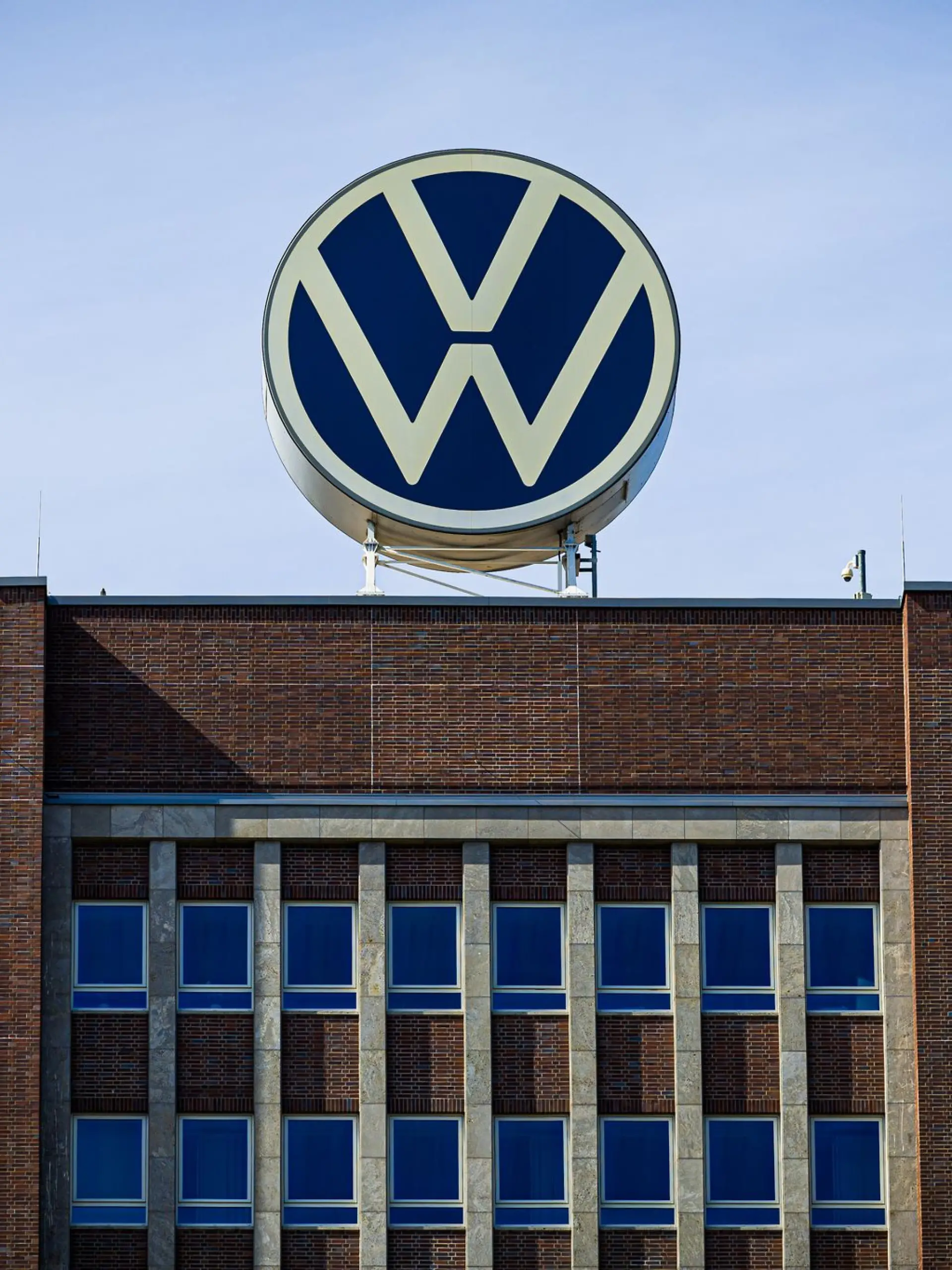 Bild zu: "Stehen die Bänder bei VW in Wolfsburg bald still?"