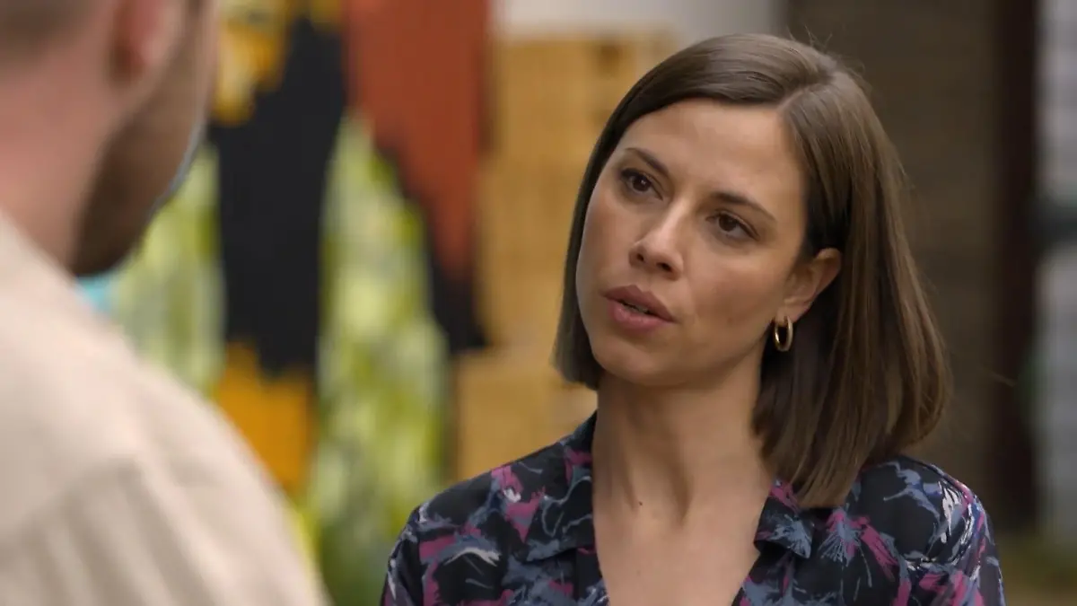 GZSZ-Folge 8327 am 04.08.2025 im TV: Matilda spricht Erik auf den Kuss an