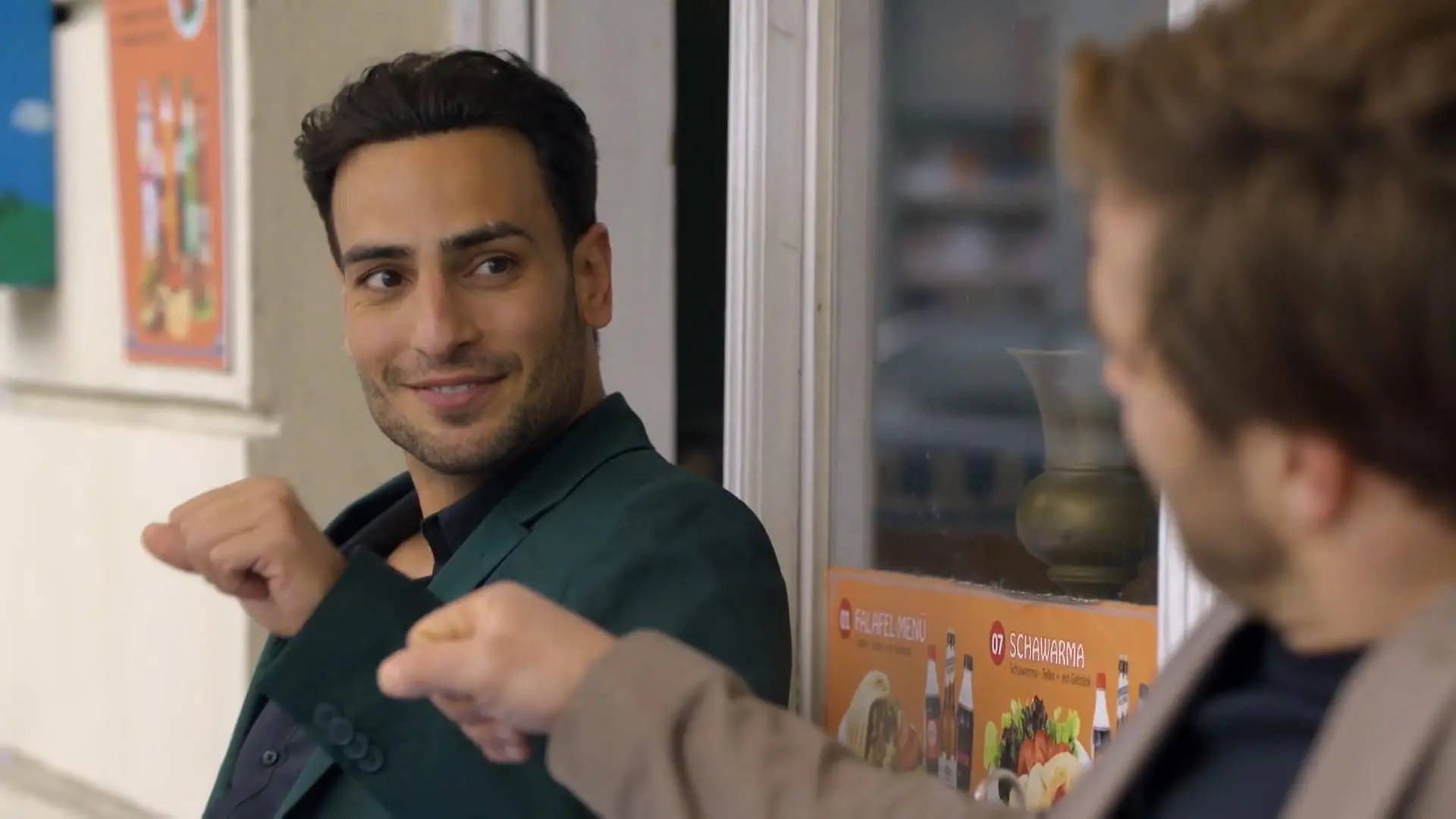Wenn Nihat wüsste, was sein Chef nach Feierabend so treibt ...