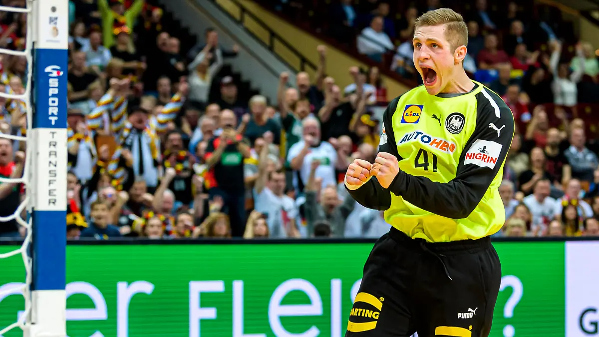 Katowice, 15. Januar 2023: Handball IHF WM, Vorrunde, Gruppe E, Deutschland - Serbien Torhueter Joel Birlehm Deutschland Jubel / Freude / Emotion Katowice Spodek Arena Polen *** Katowice, 15 January 2023 Handball IHF World Championship, Preliminary Round, Group E, Germany Serbia Goalkeeper Joel Birlehm Germany Jubel Freude Emotion Katowice Spodek Arena Poland