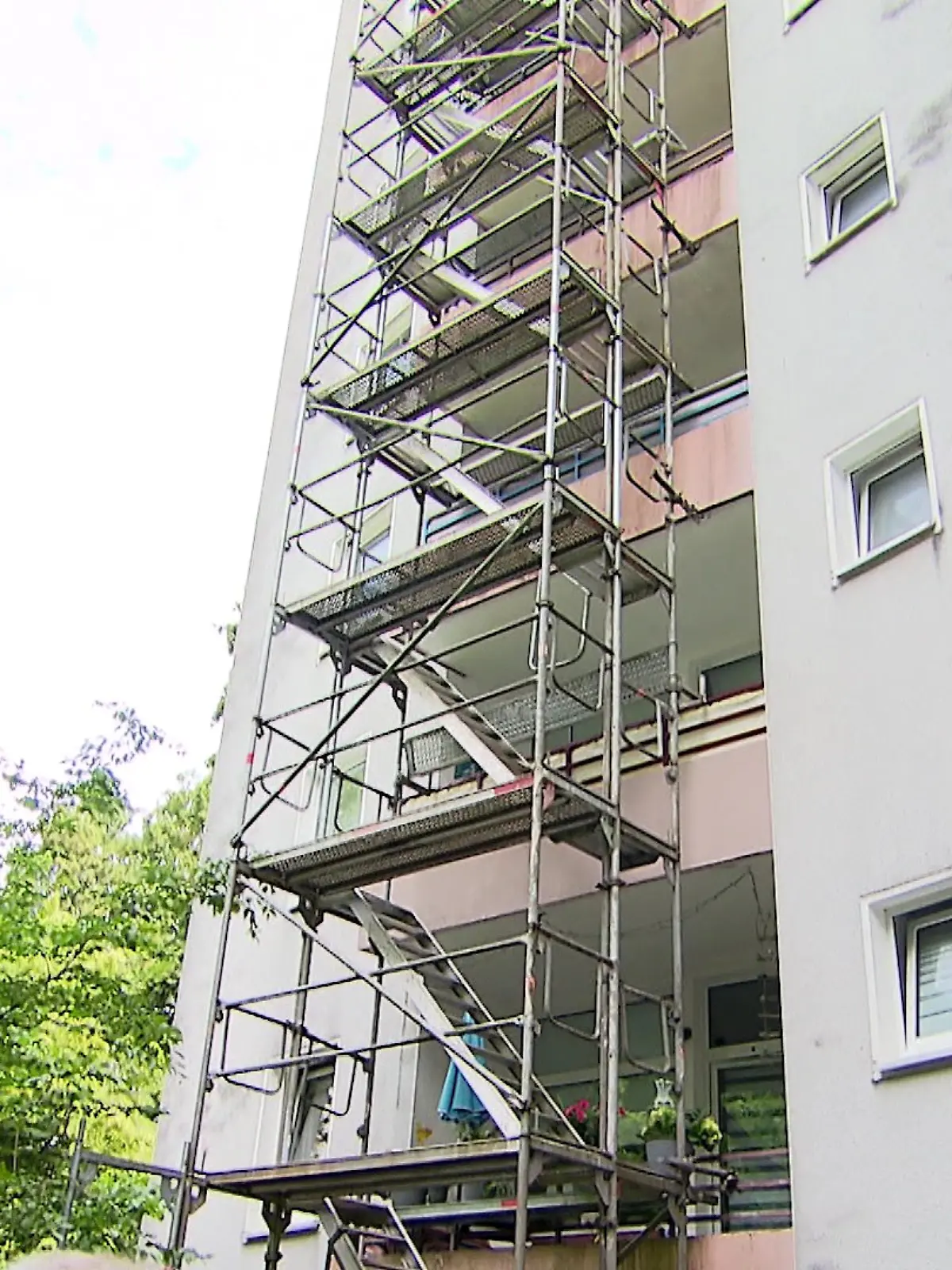 Baugerüst direkt vor der Nase.