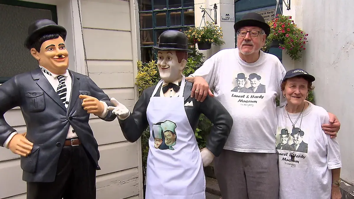 Museum empfängt Film-Fans Dick & Doof in Solingen