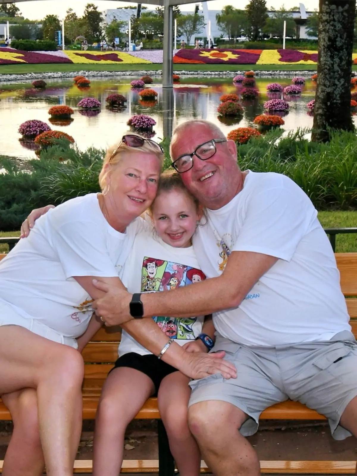 Yvonne Ford stirbt mit nur 59 Jahren an einer Tollwut-Erkrankung, nachdem sie im Marokko-Urlaub von einem Streuner gekratzt wurde.