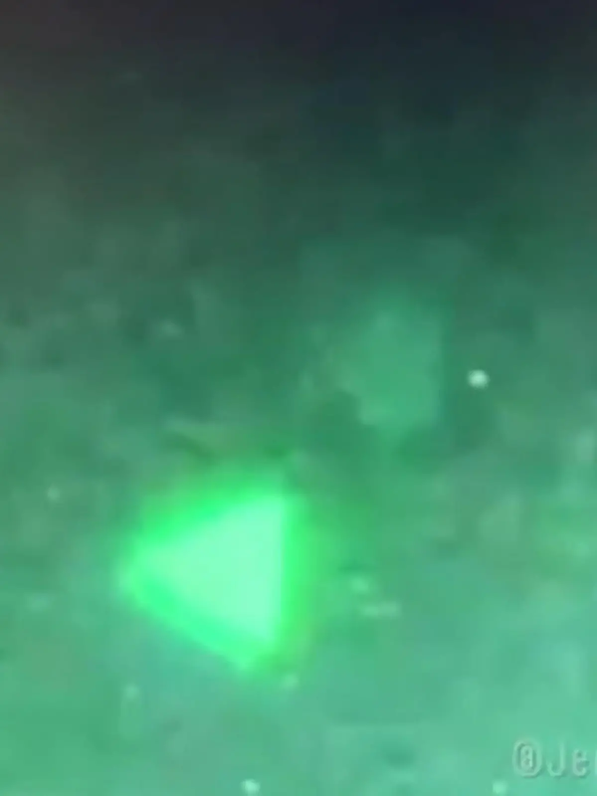 Bild zu: "Ufo-Sichtung im Video"