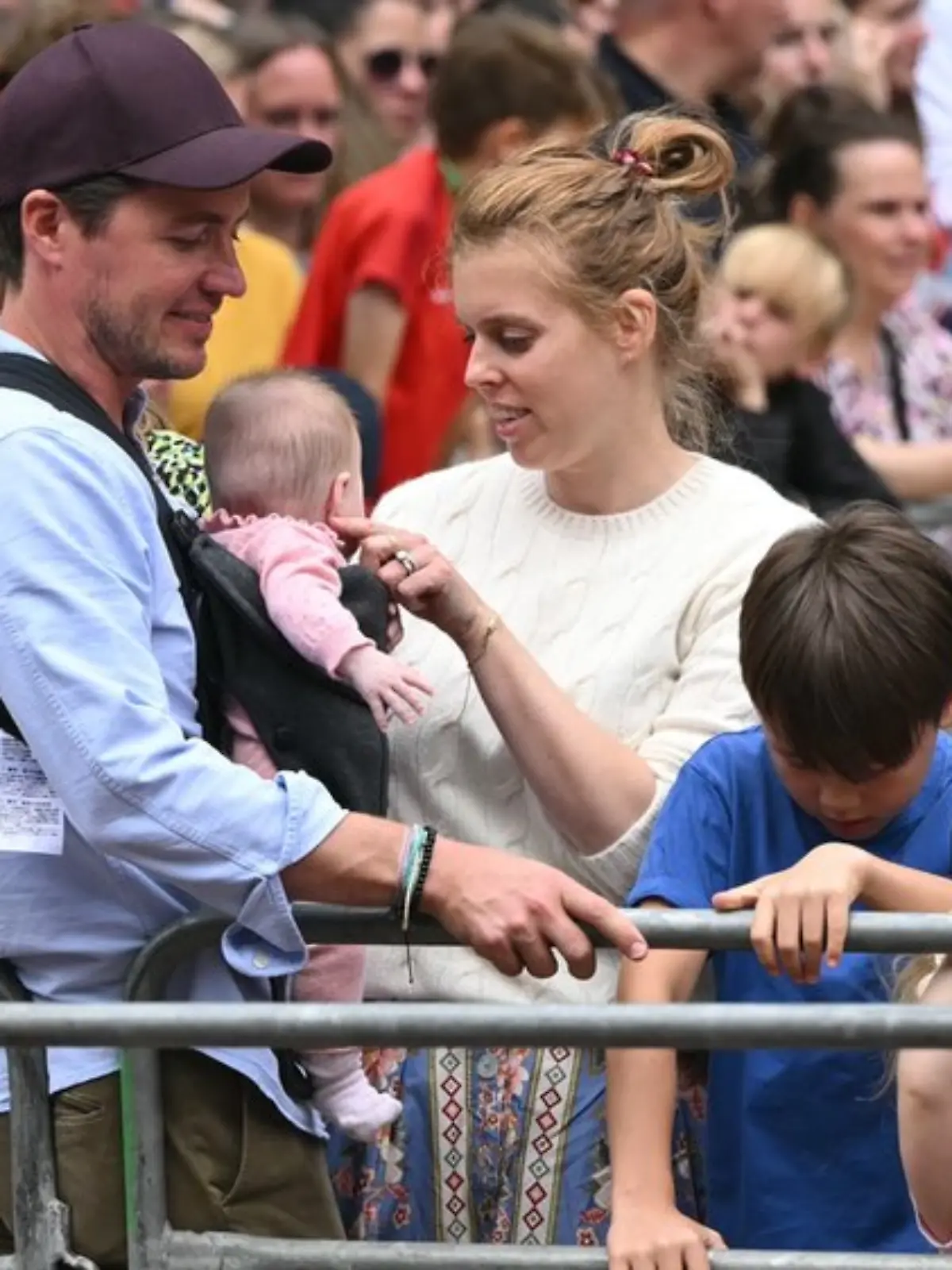 Prinzessin Beatrice feierte mit ihrer Familie den Erfolg des englischen Frauen-Fußballteams in London