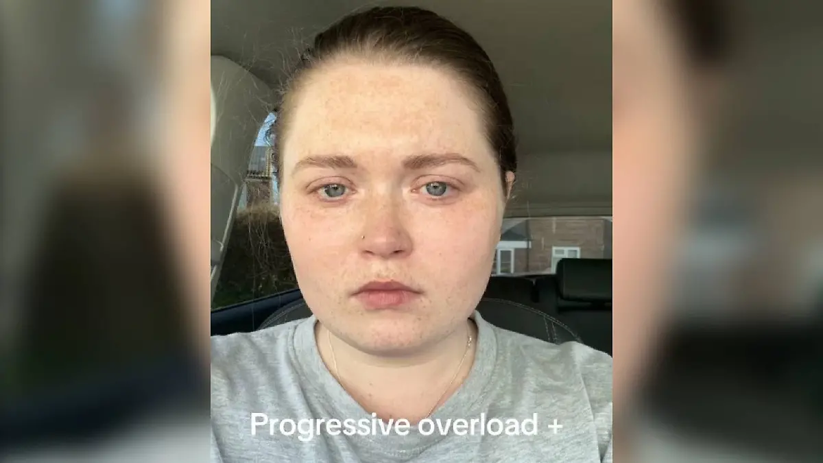 Über ein älteres Bild von sich schreibt Lucy: „progressive Überlastung.”