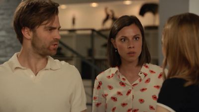 GZSZ-Folge 8331 vom 1. August 2025 auf RTL+: Johanna stellt ihre Halbgeschwister wegen Jo zur Rede