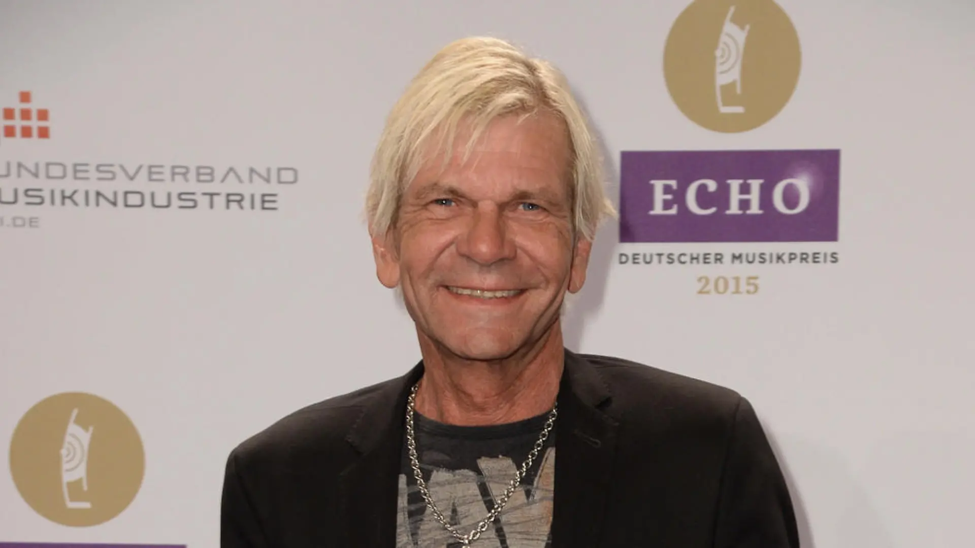 Darf sich neuerdings Opa nennen: Schlager-Star Matthias Reim