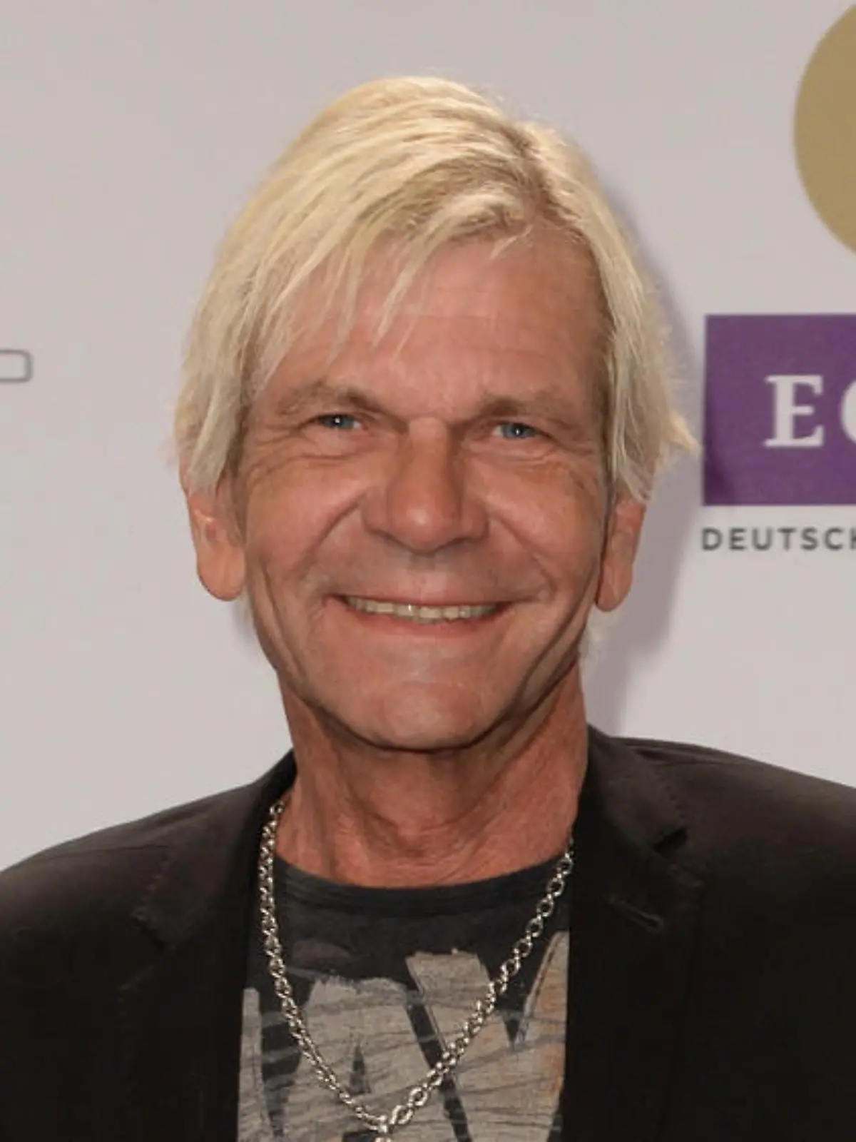 Darf sich neuerdings Opa nennen: Schlager-Star Matthias Reim