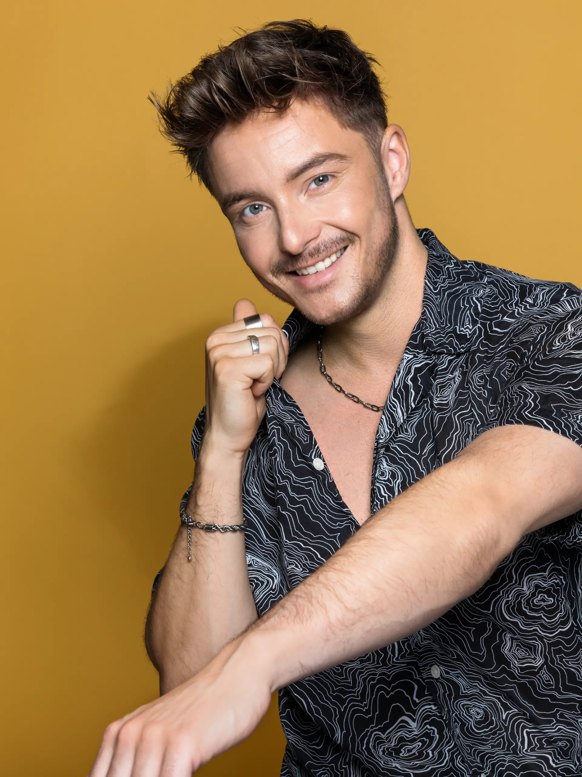 Bild zu: "Songwriter und Sänger Tim Peters: „Mit diesem Star habe ich schon nackt in der Sauna Songs komponiert“"