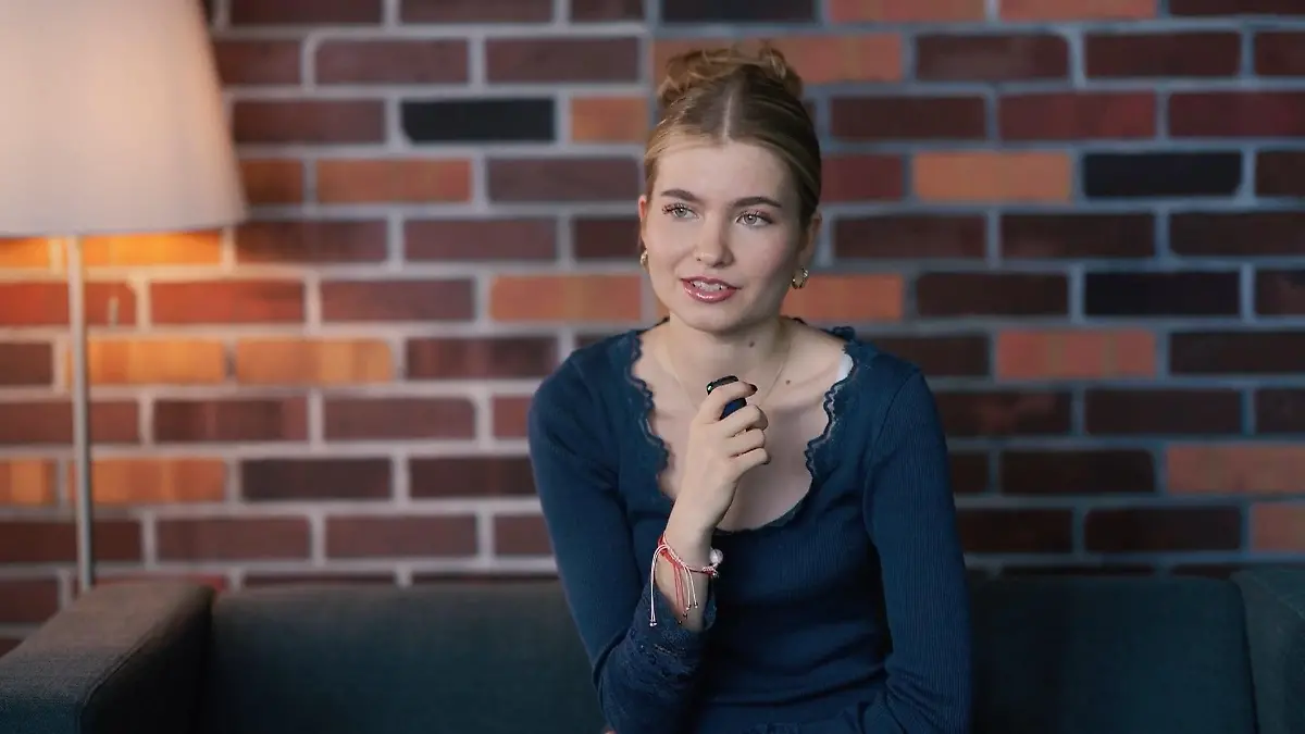 Was sich Charlott Reschke für ihre Rolle Johanna wünscht Neues Traumpaar bei GZSZ?