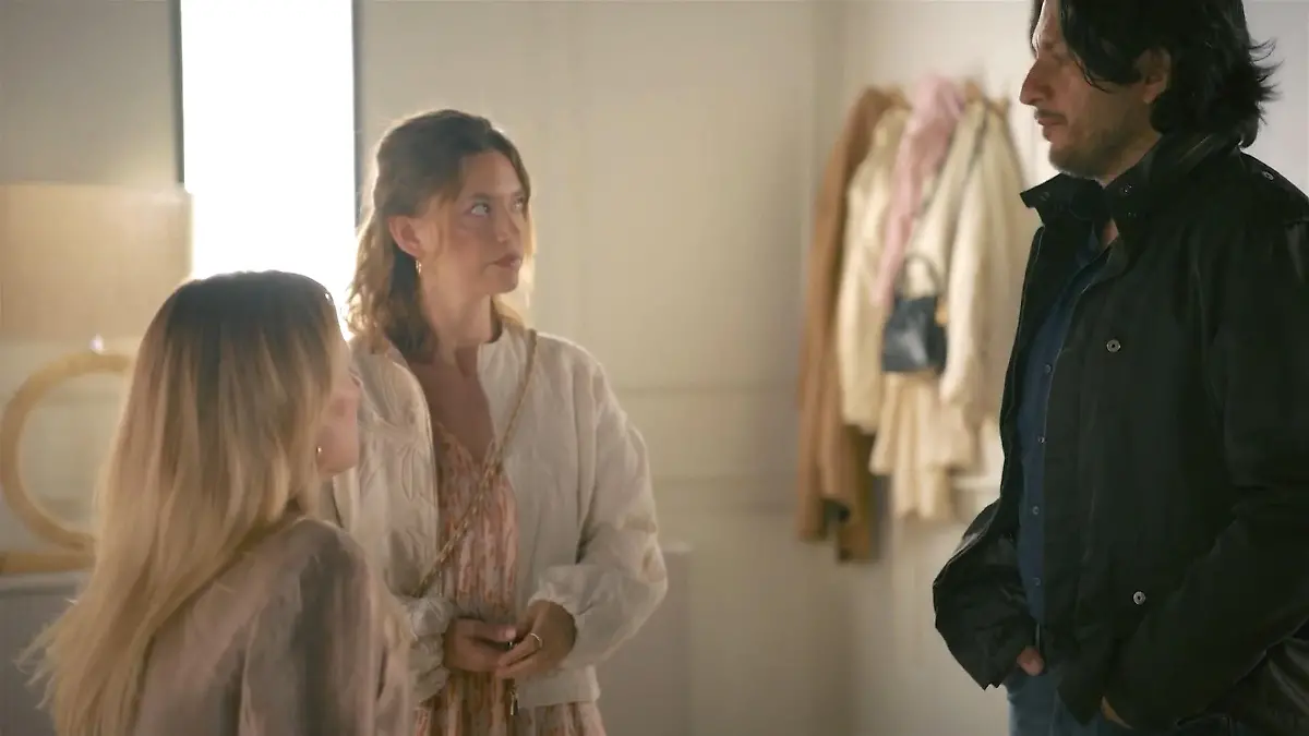 Noch ist Nathalie Maximilian gegenüber misstrauisch AWZ-Folge vom 12.08.25 auf RTL+