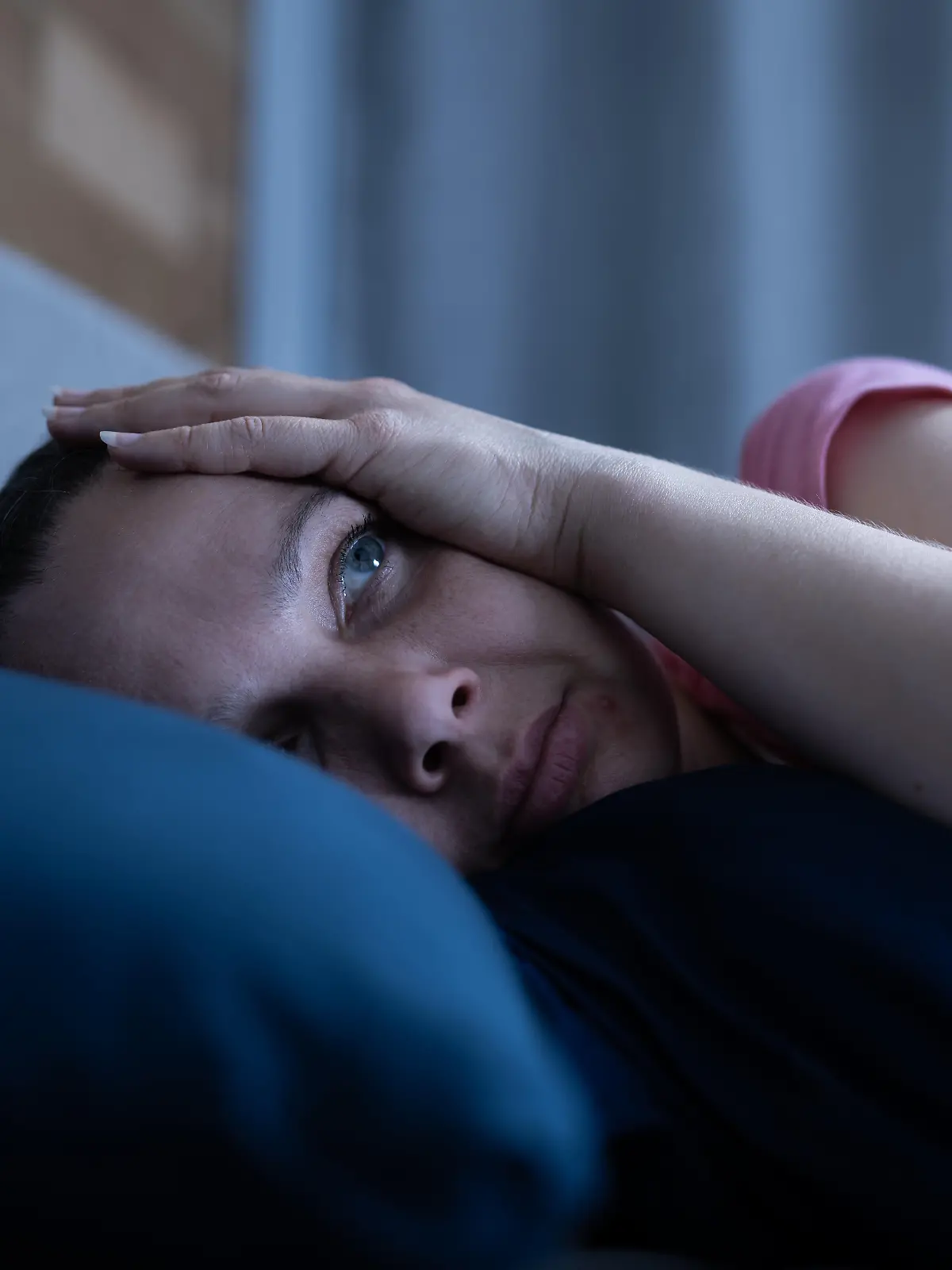 ME/CFS-Patienten leben meist in Dunkelheit.
