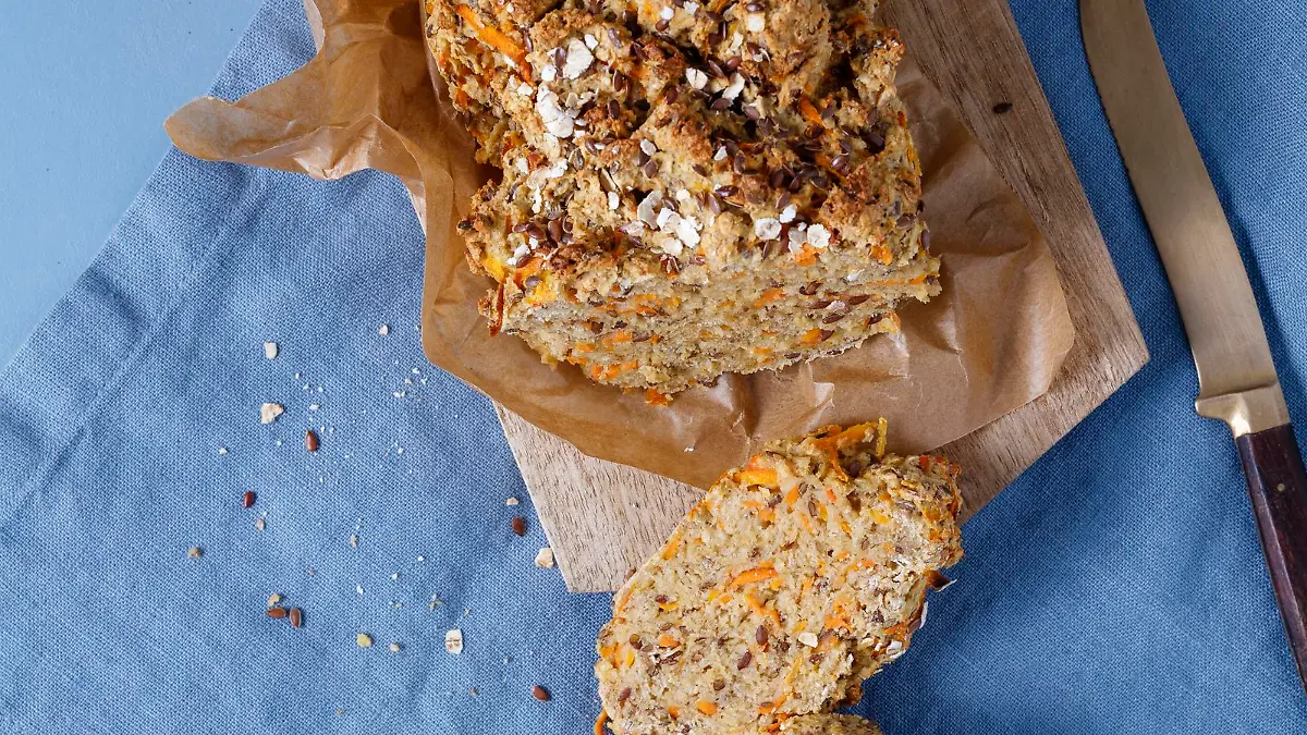 Hafer-Möhren-Quark-Brot