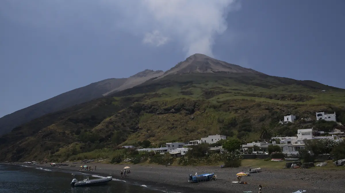 Der Stromboli in Süd-Italien ist ein aktiver Vulkan