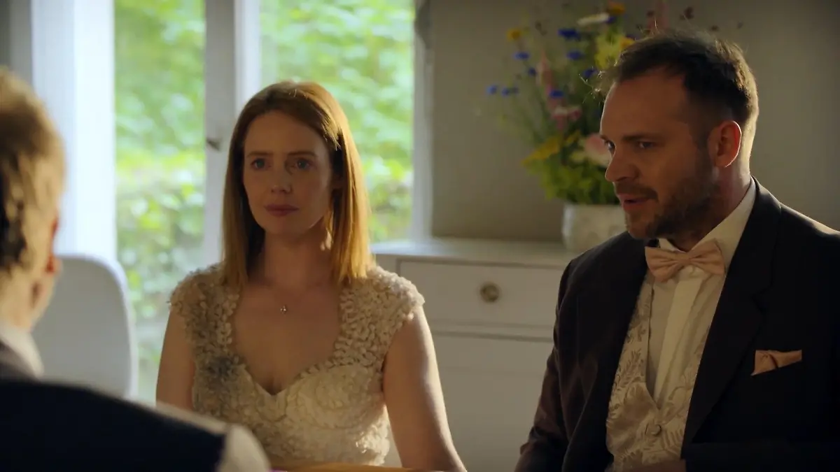 Erster Einblick in die Hochzeit von Toni und Erik Achtung, GZSZ-Spoiler!