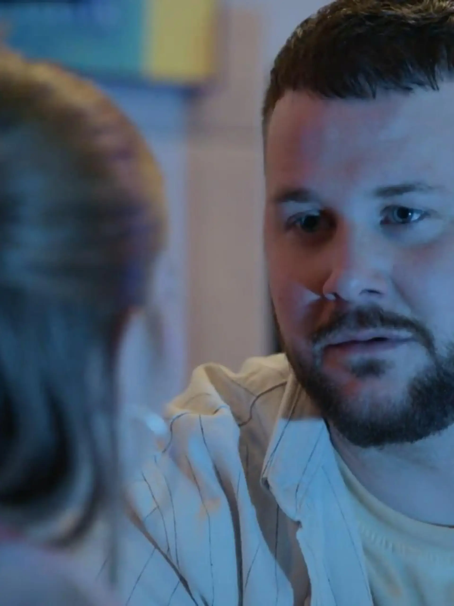 Plötzlich sind sich Johanna und Jonas sehr nah. 