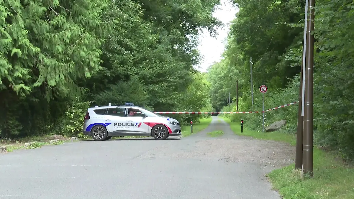 Die Leiche wurde in der Nähe eines Spielplatzes gefunden.