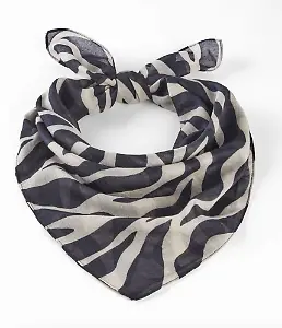 Tuch mit Zebra-Muster