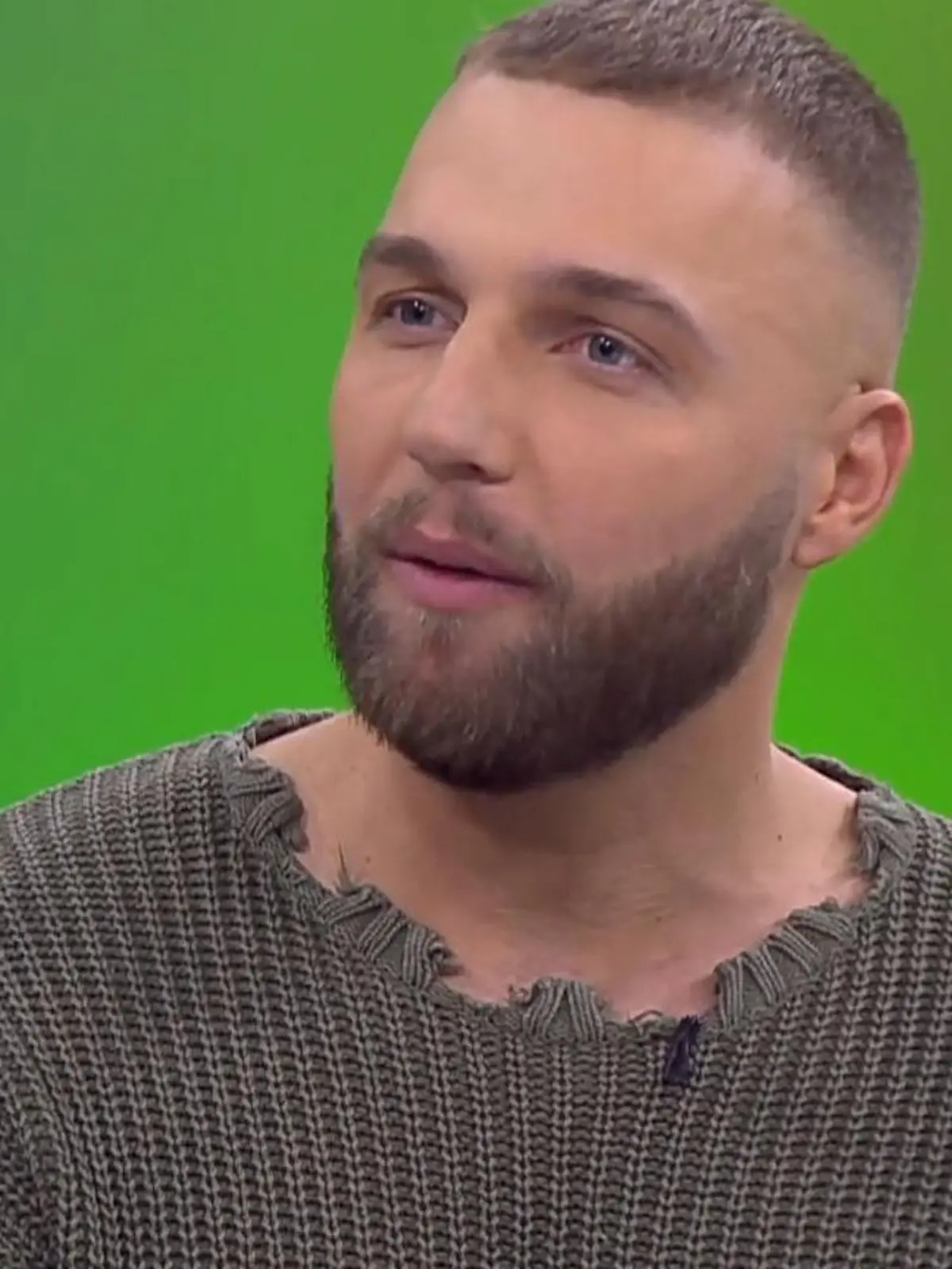 Der amtierende Dschungelkönig Filip Pavlovic verrät seine Top-3-Favoriten für die 16. Staffel von "Ich bin ein Star - Holt mich hier raus!"