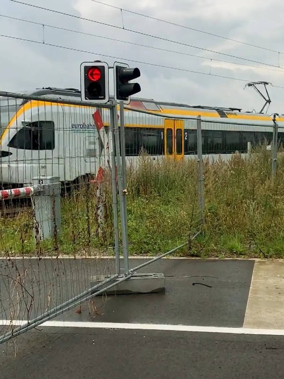 Bild zu: "Bahnübergang in Werl seit vier Jahren dicht"