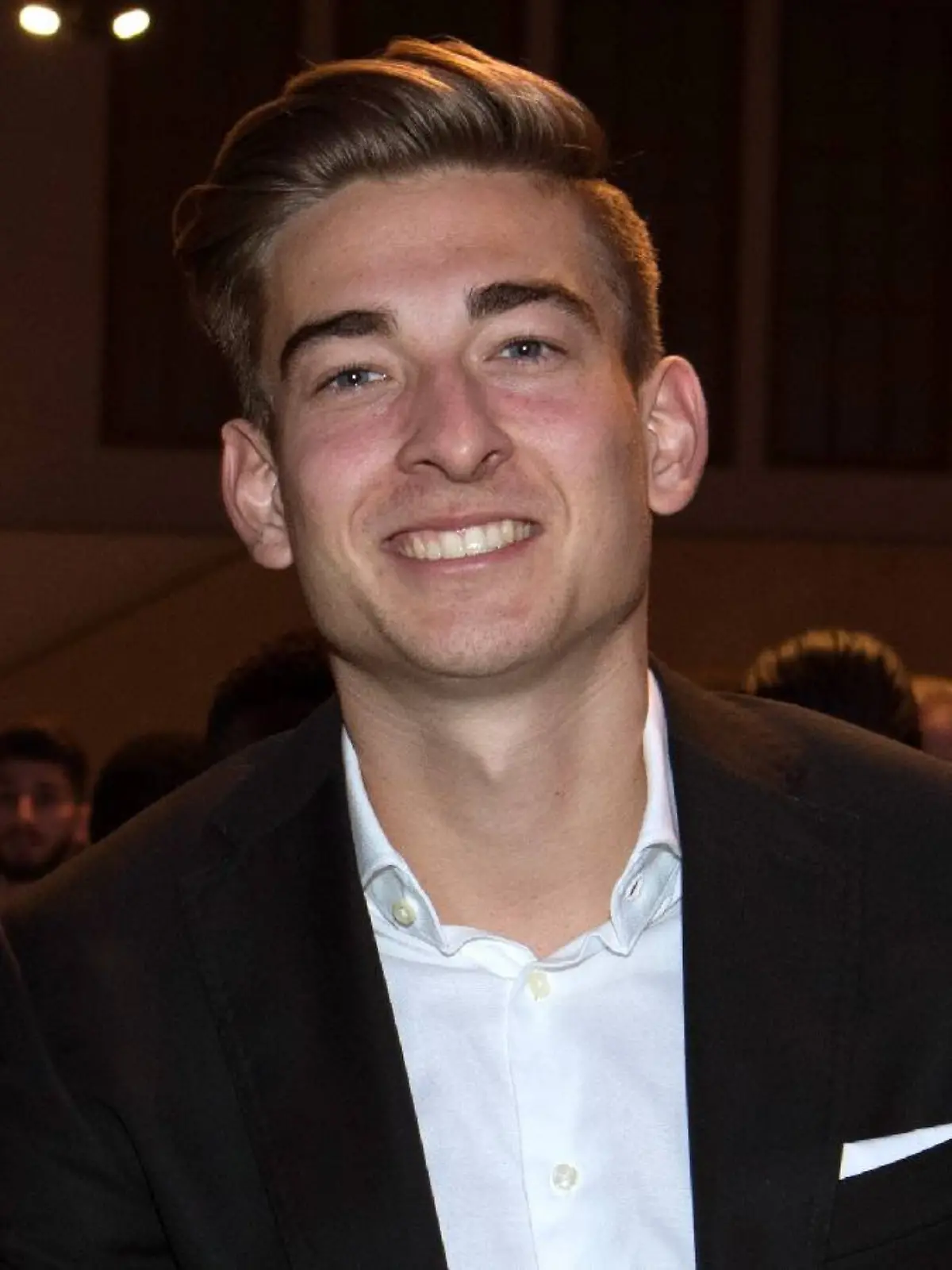 Sein Vater ist eine Fußballlegende. Jonathan Klinsmann, Sohn von Jürgen Klinsmann, spielt auch erfolgreich Fußball.