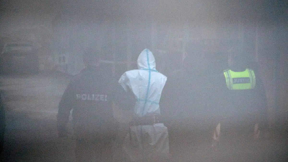 Der mutmaßliche Täter der Messerattacke von Aschaffenburg soll mehrere Monate davor in einer Flüchtlingsunterkunft eine Bewohnerin angegriffen haben - Ermittlungen gab es keine. (Archivbild)