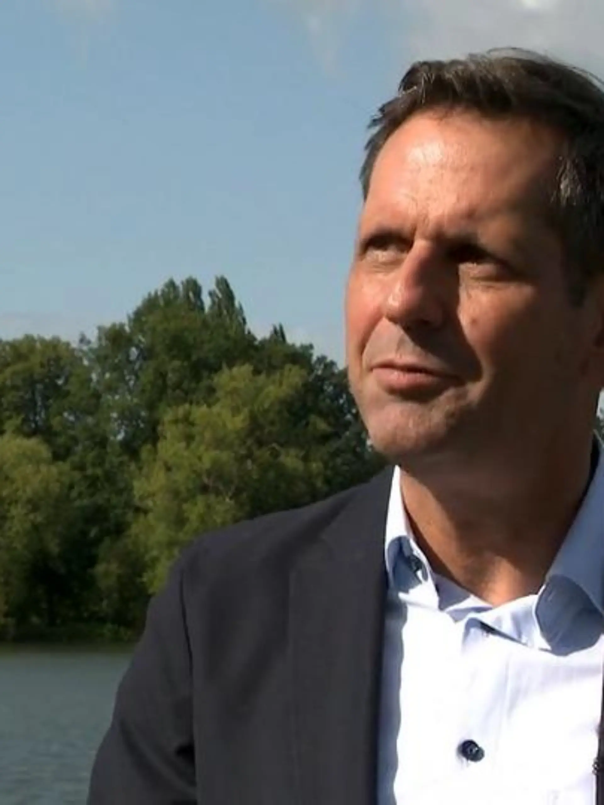 Bild zu: "Erfolgsdruck „immens“ - deshalb bleibt Ministerpräsident Olaf Lies (SPD) optimistisch"