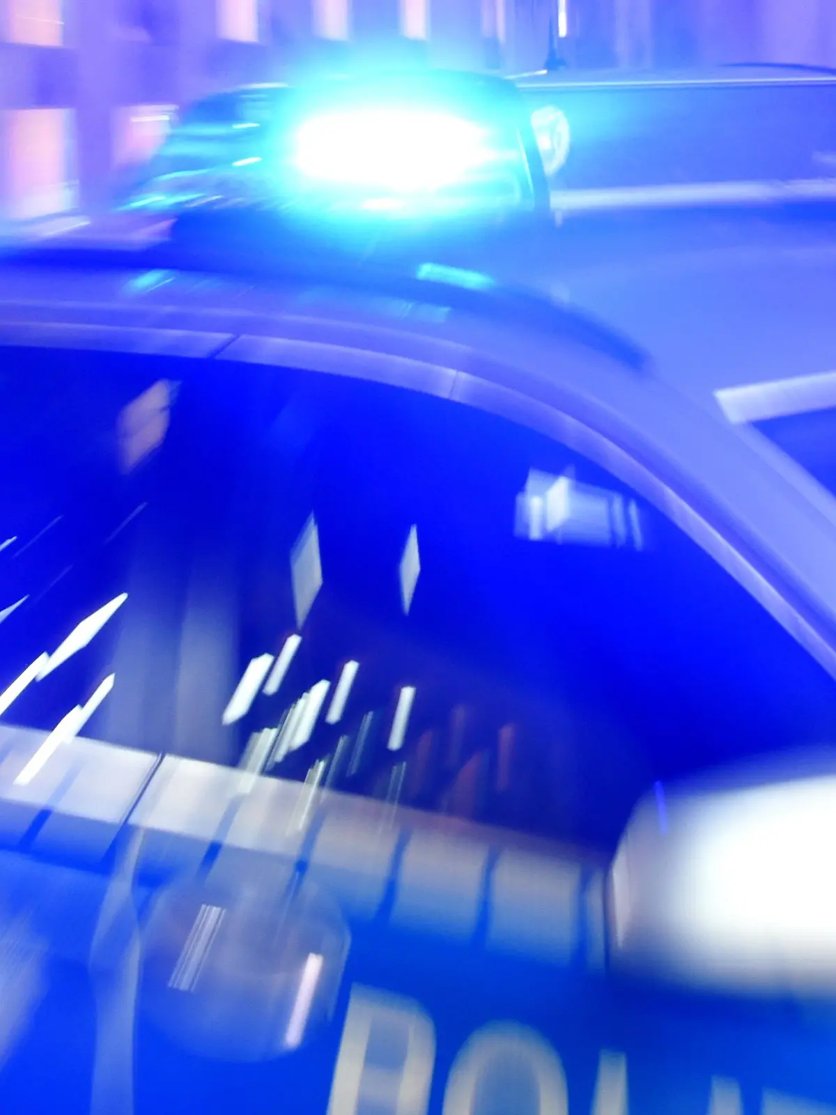 Fußgänger wird auf A30 in Löhne von Lkw erfasst und stirbt